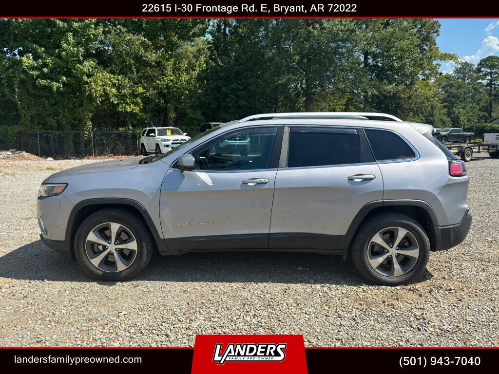 2019 JEEP Cherokee