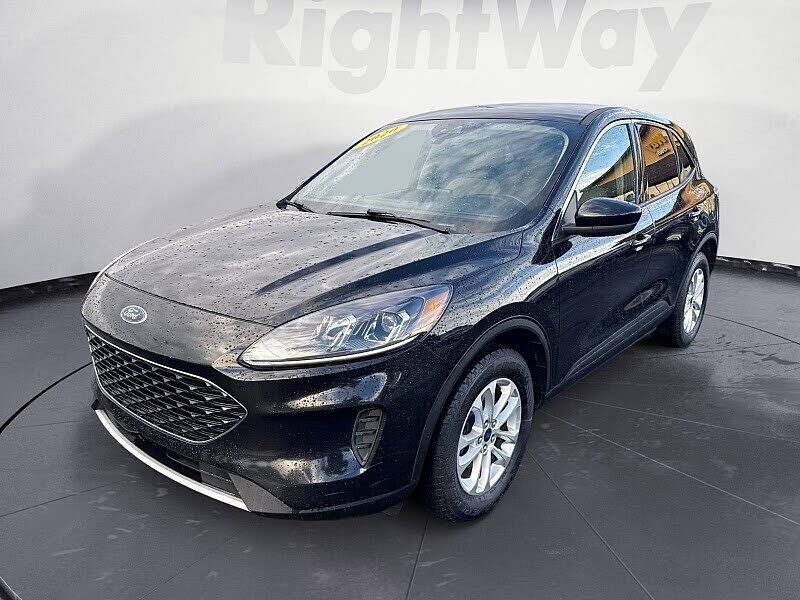2020 FORD Escape