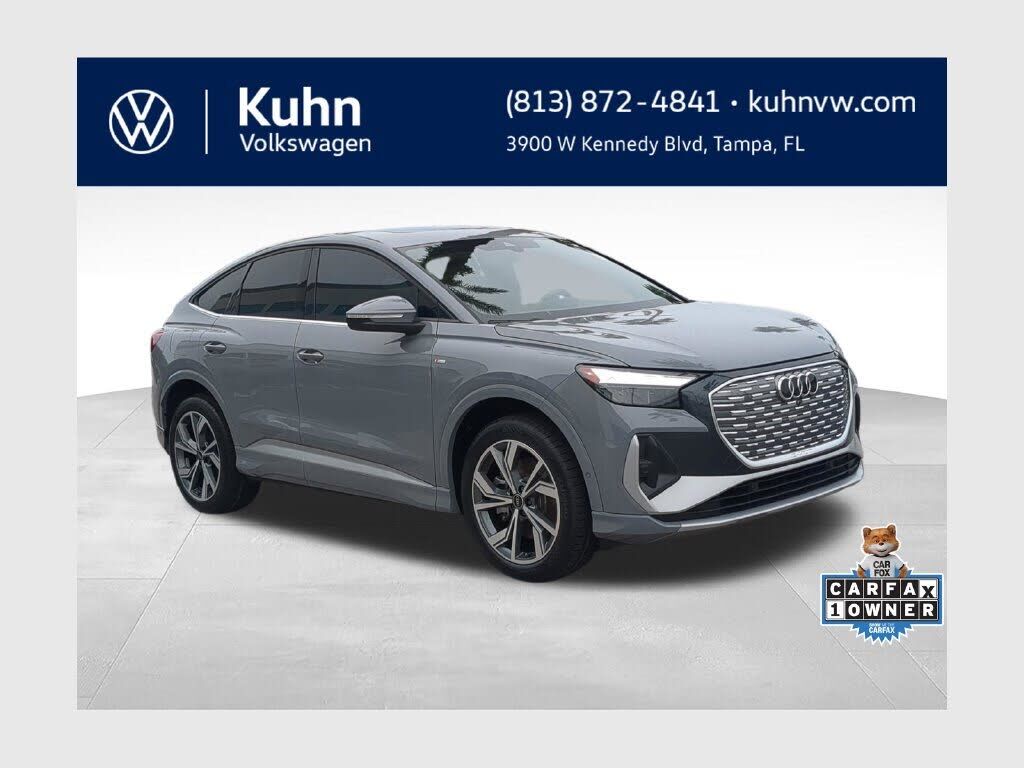 2024 AUDI Q4