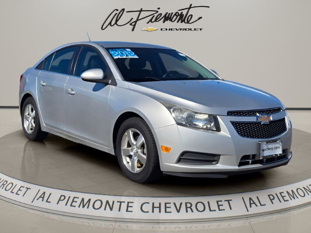 2012 CHEVROLET Cruze