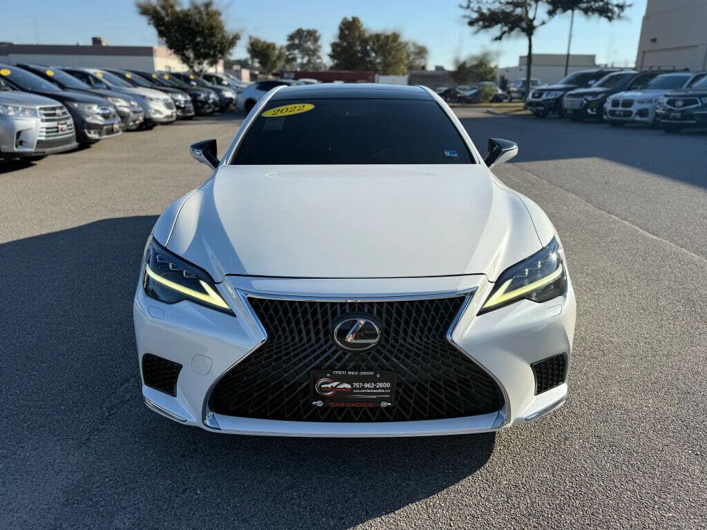 2022 LEXUS LS