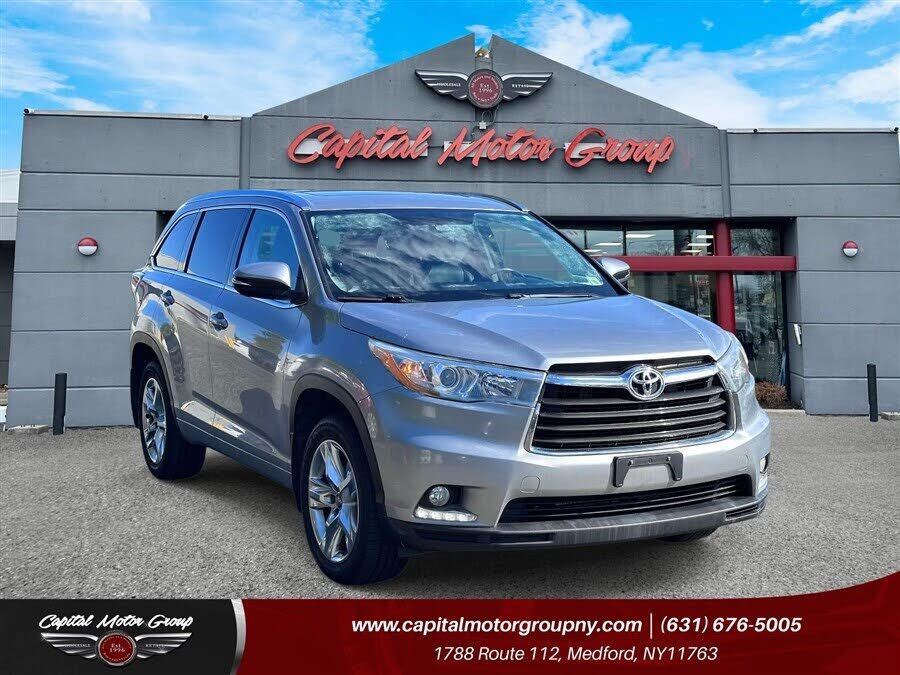 2016 TOYOTA Highlander