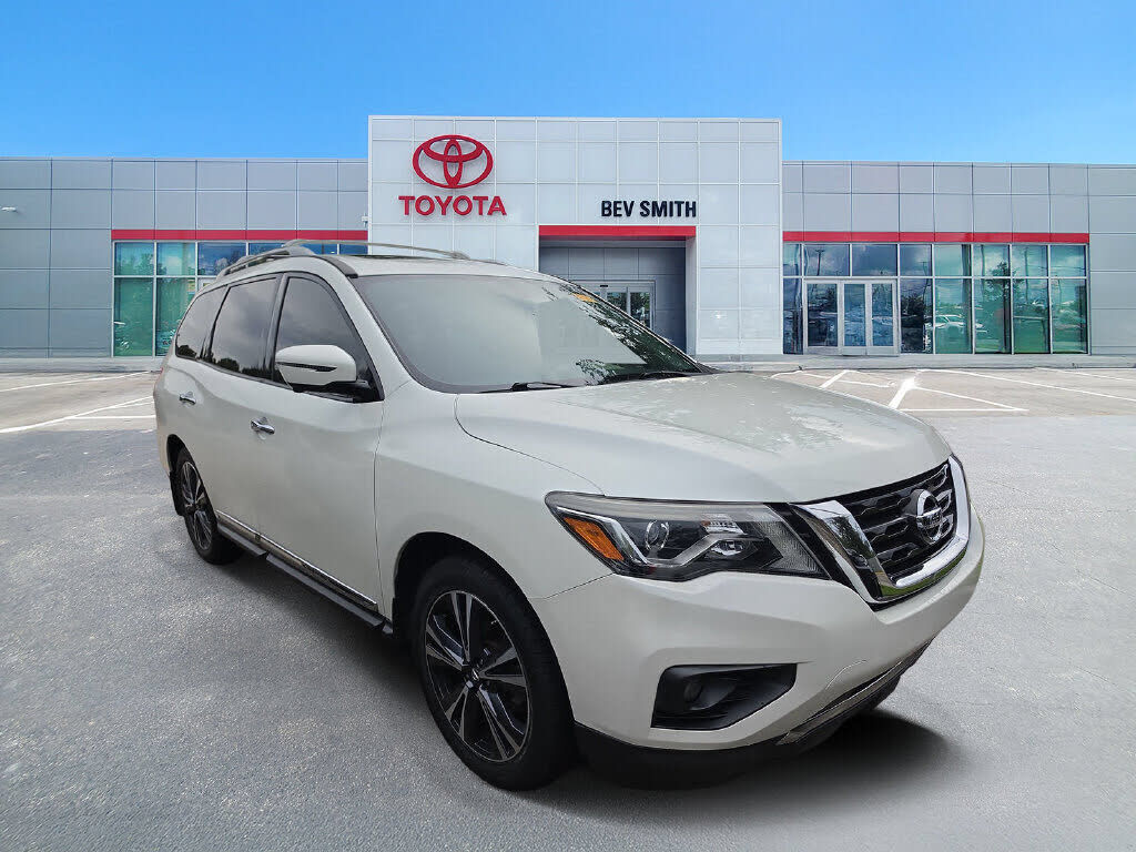 2018 NISSAN Pathfinder
