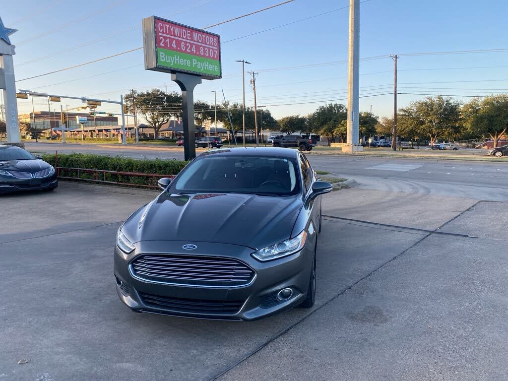2015 FORD Fusion