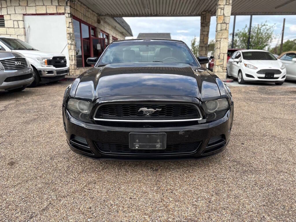 2014 FORD Mustang