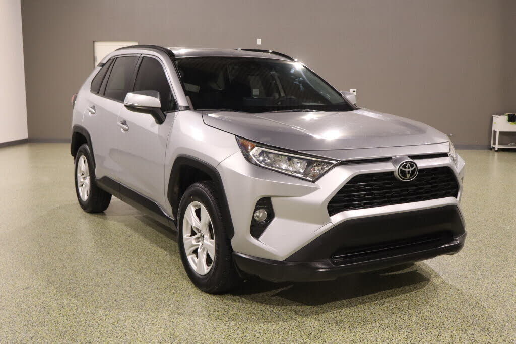 2019 TOYOTA RAV4
