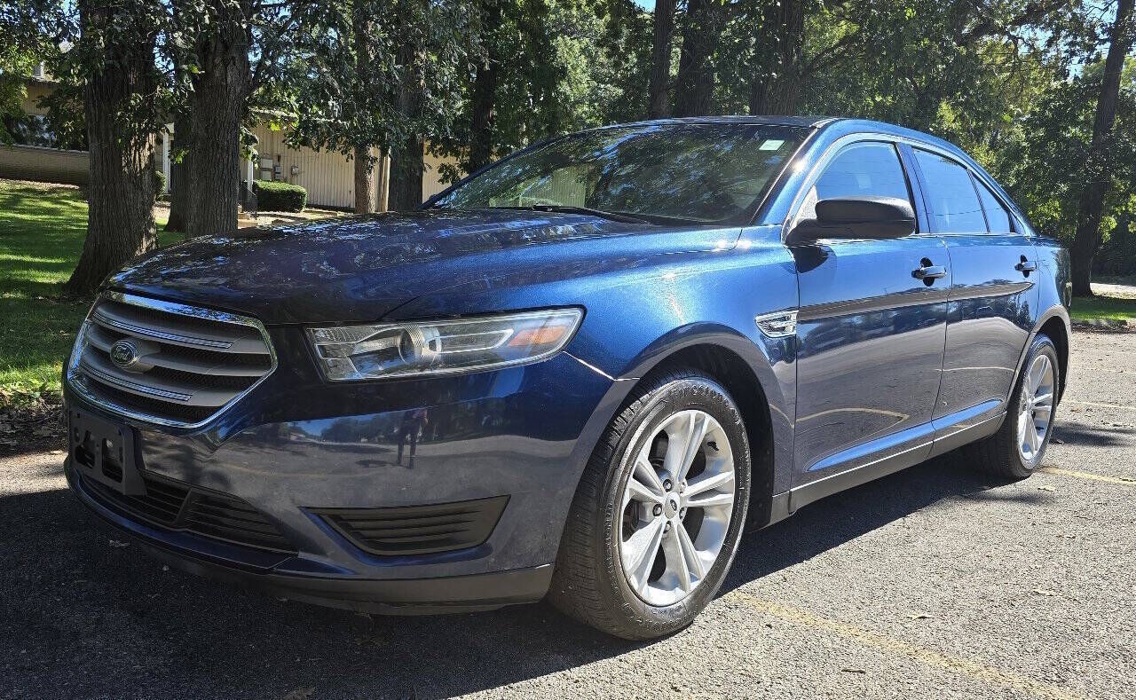2017 FORD Taurus