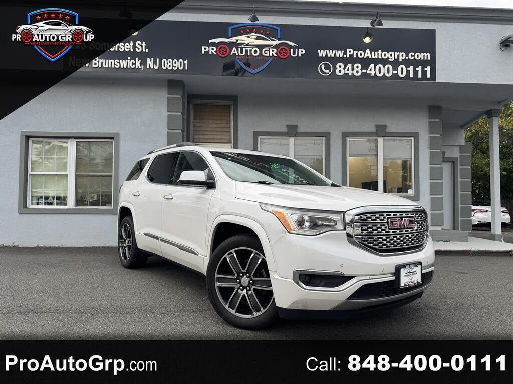 2017 GMC Acadia
