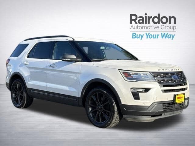 2018 FORD Explorer