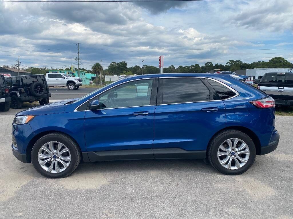 2022 FORD Edge