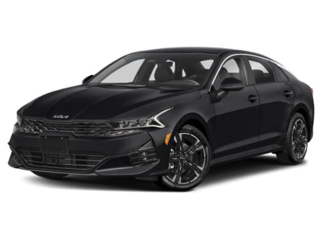 2022 KIA K5