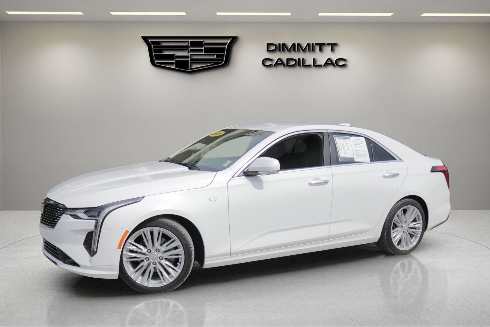 2025 CADILLAC CT4