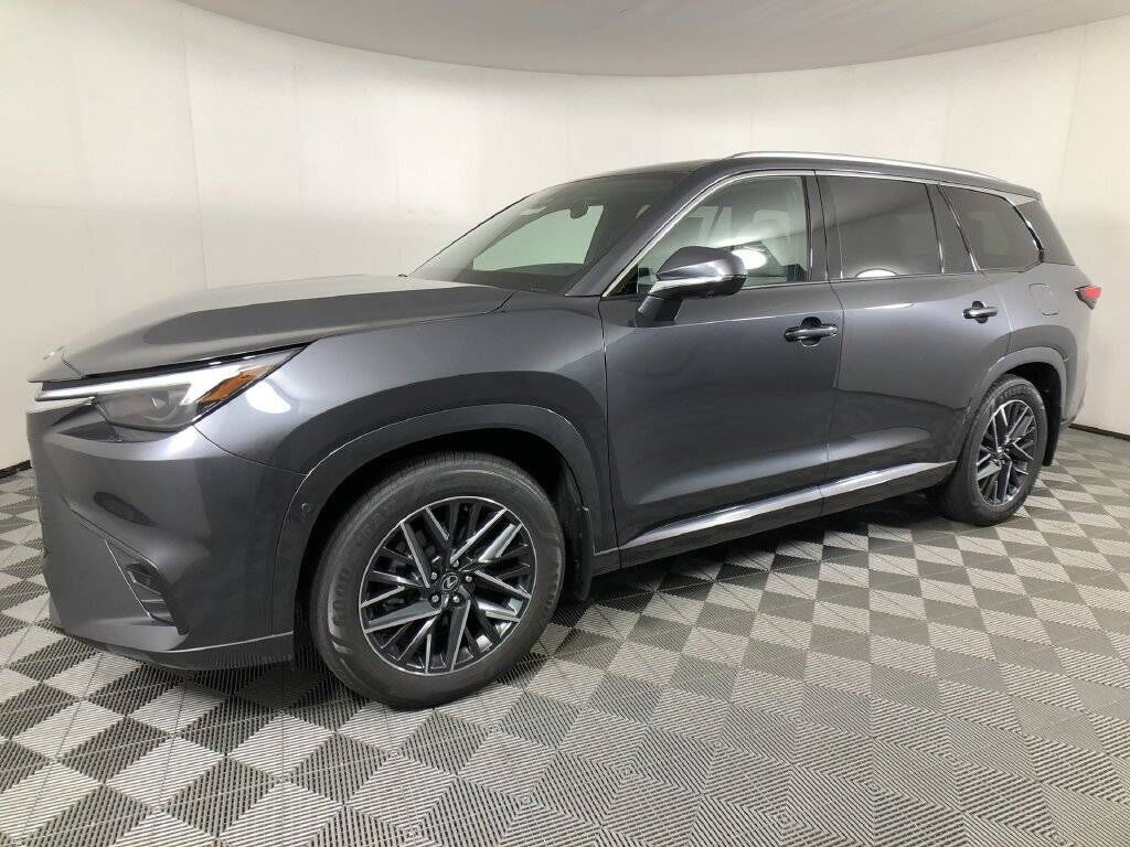 2025 LEXUS TX