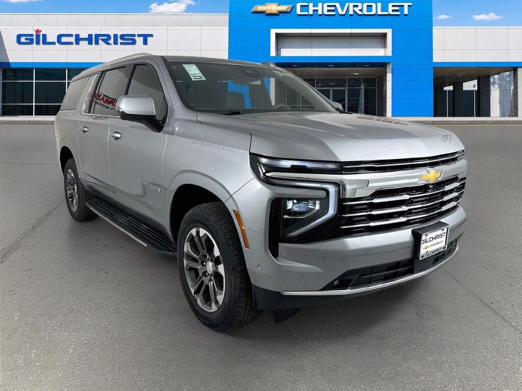 2026 CHEVROLET Suburban