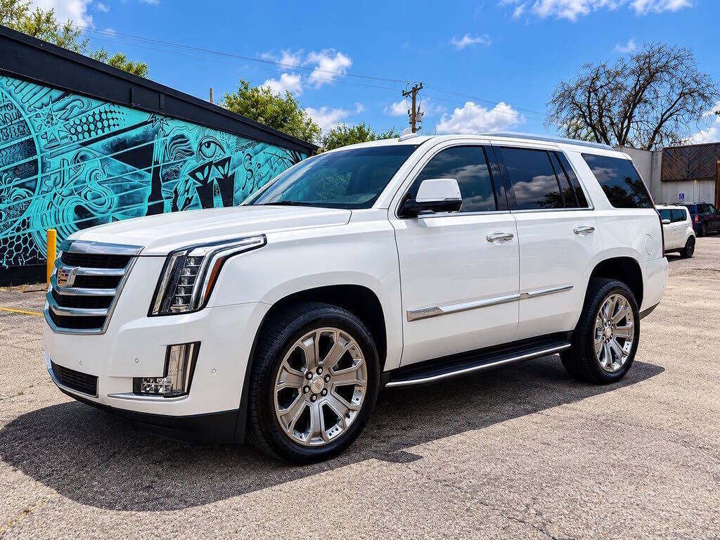 2017 CADILLAC Escalade