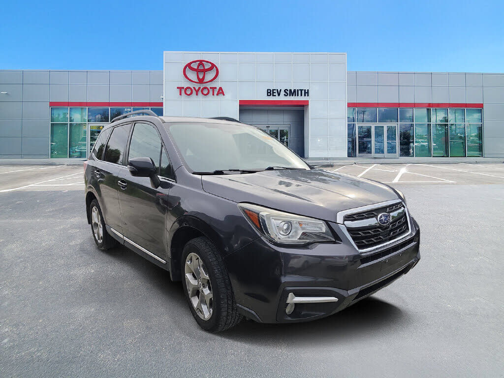 2017 SUBARU Forester