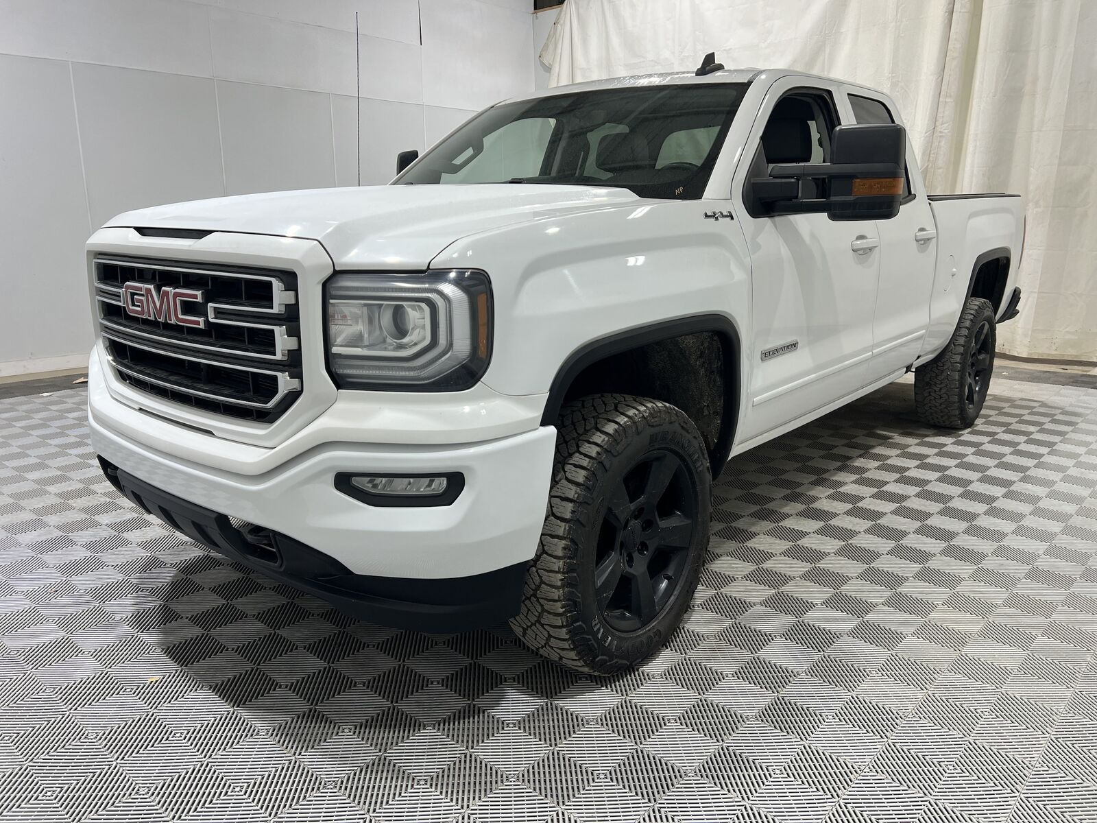 2017 GMC Sierra