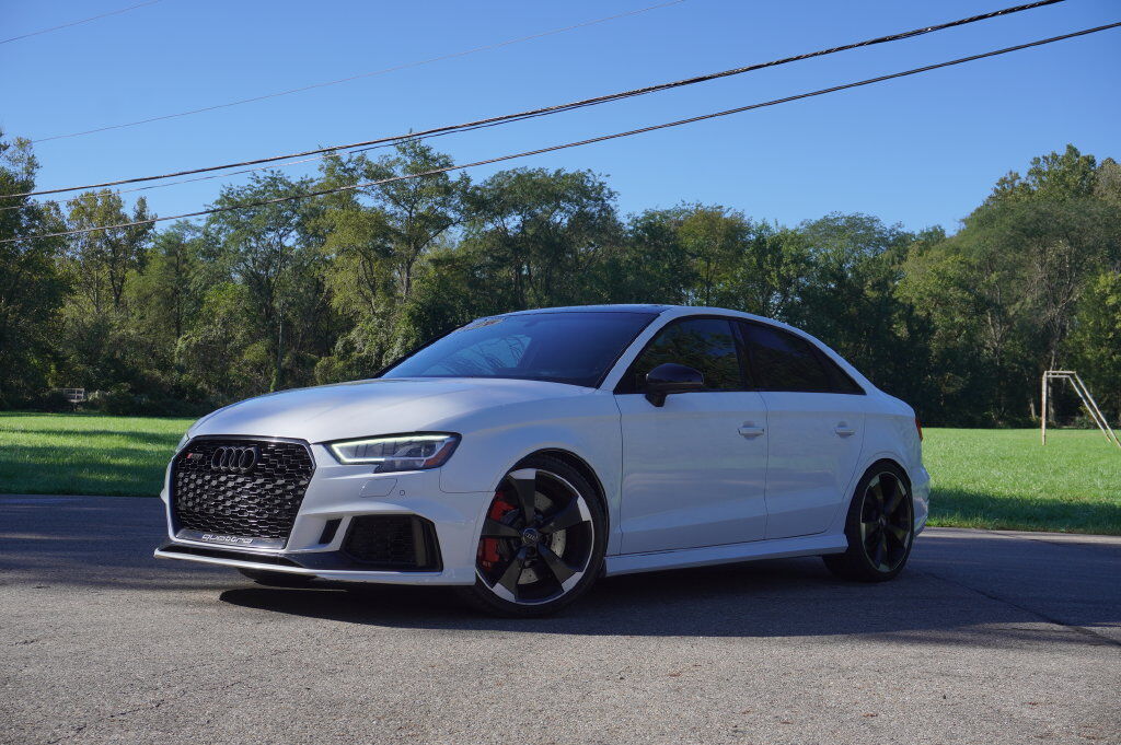2018 AUDI RS3