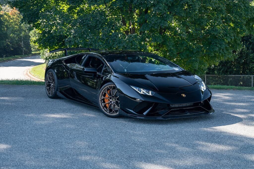 2019 LAMBORGHINI Huracan