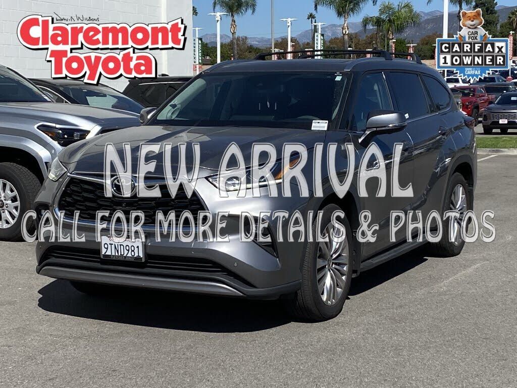 2025 TOYOTA Highlander