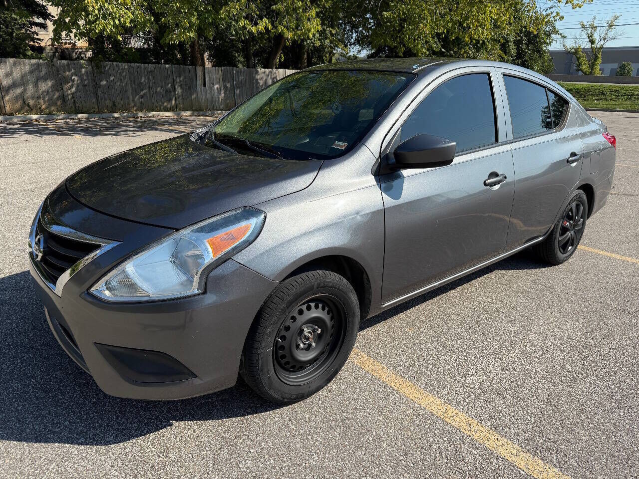 2016 NISSAN Versa