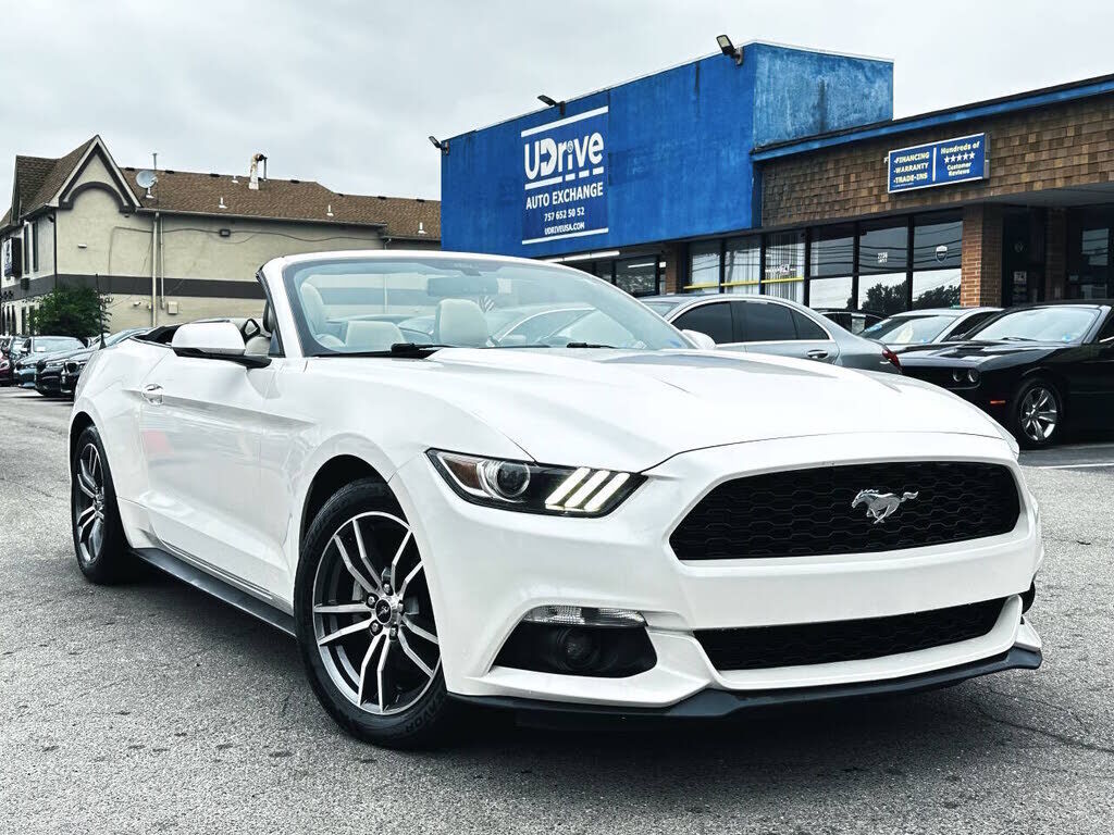 2017 FORD Mustang