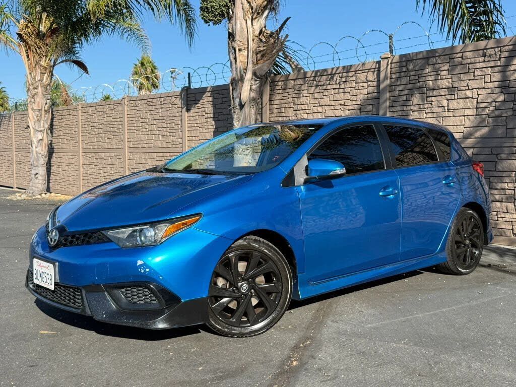 2016 TOYOTA Scion