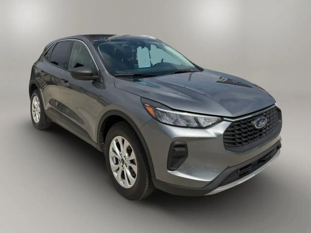 2023 FORD Escape