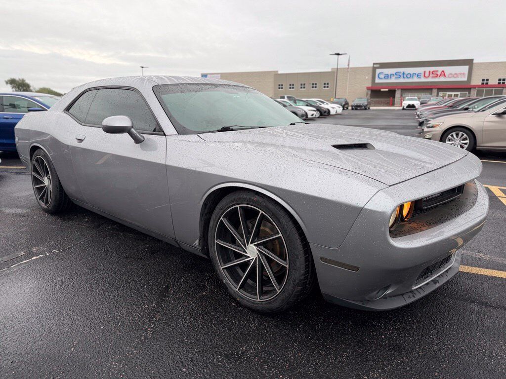 2016 DODGE Challenger