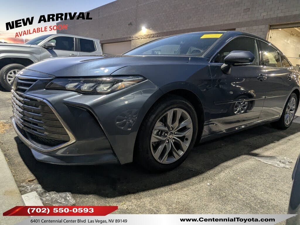 2022 TOYOTA Avalon