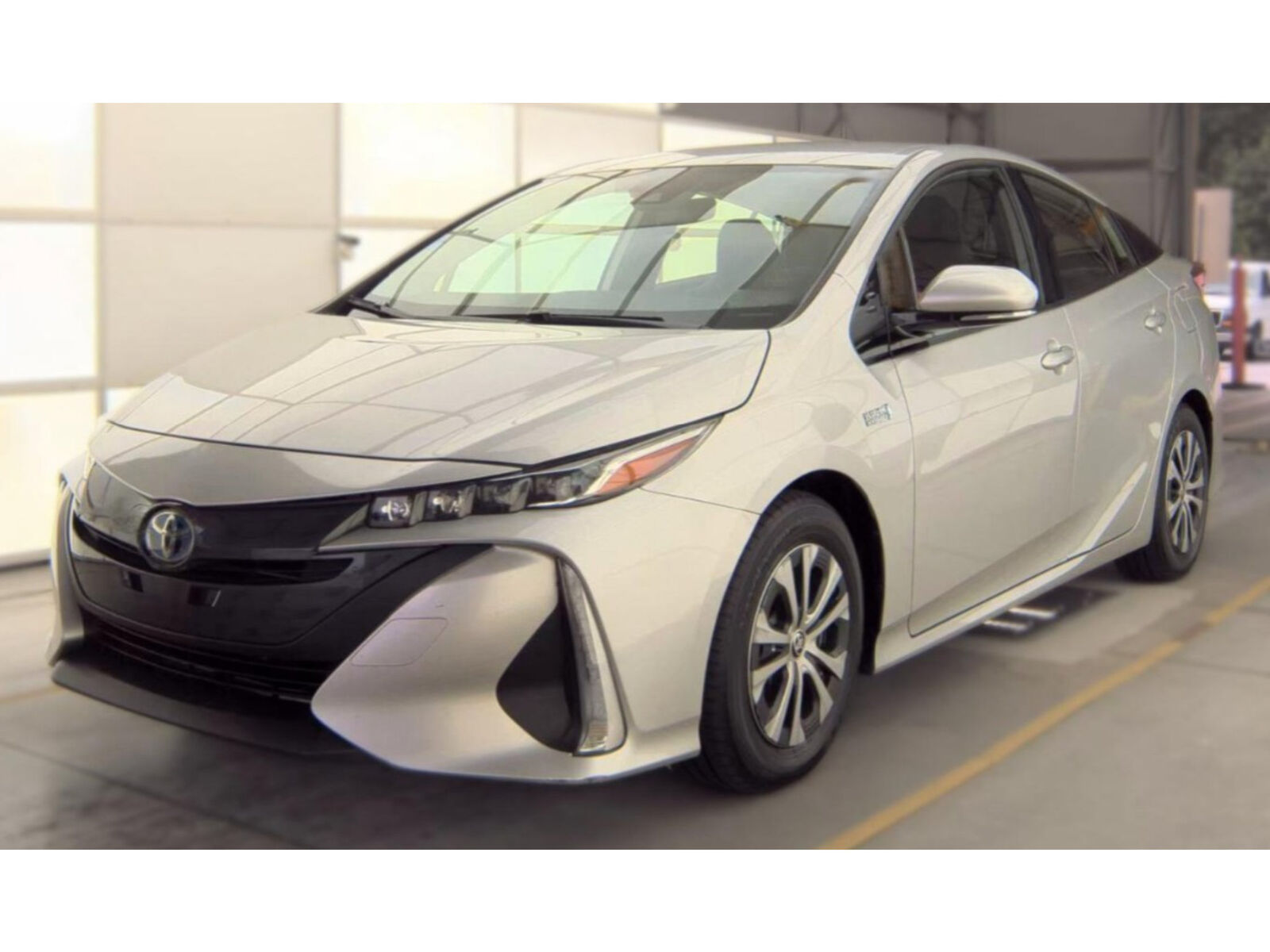 2020 TOYOTA Prius