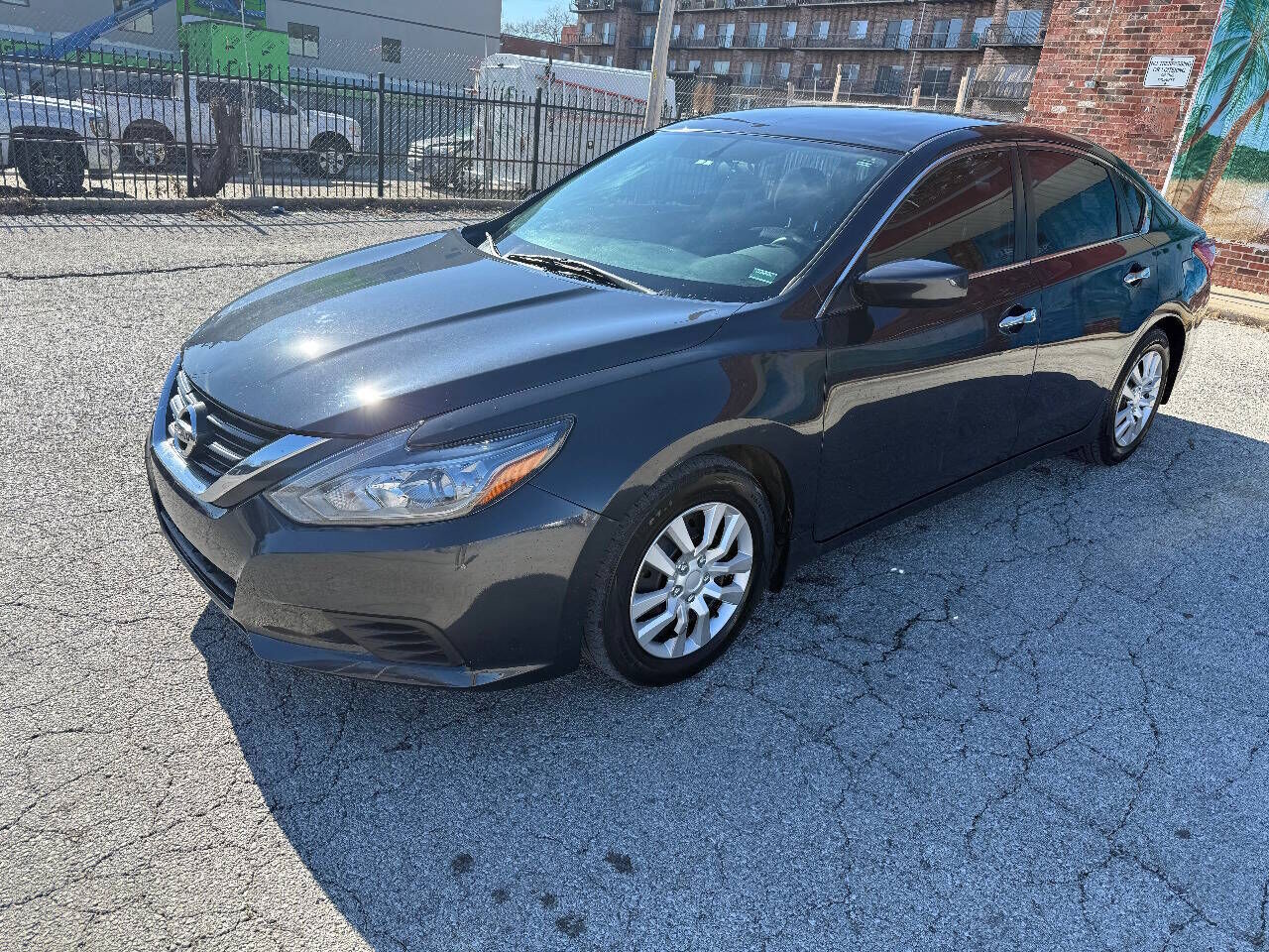 2017 NISSAN Altima