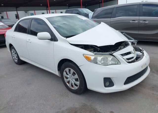 2011 TOYOTA Corolla