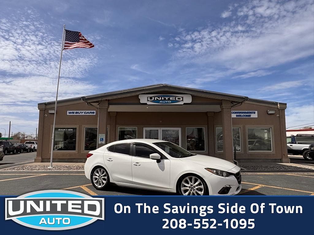 2015 MAZDA Mazda3