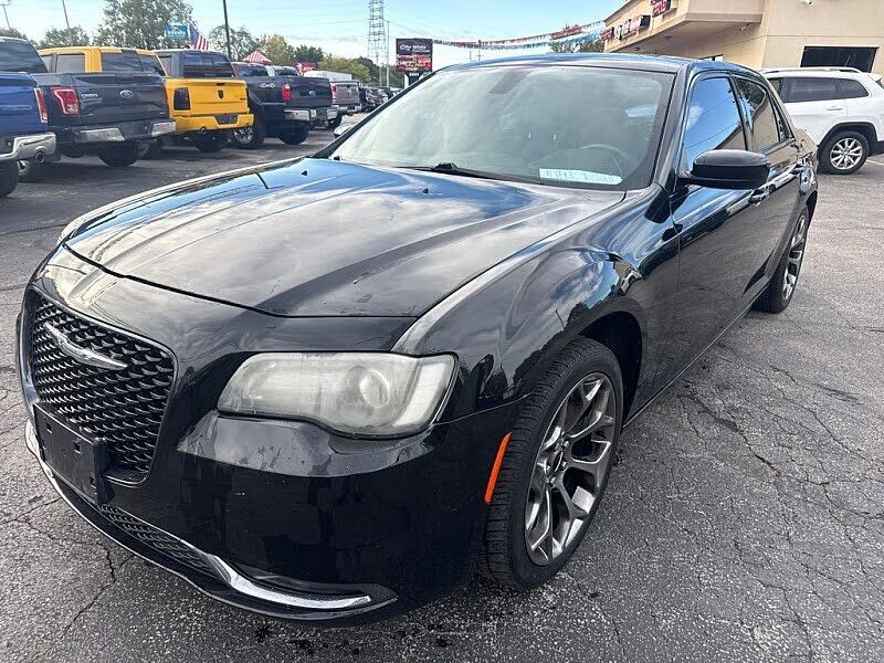 2016 CHRYSLER 300
