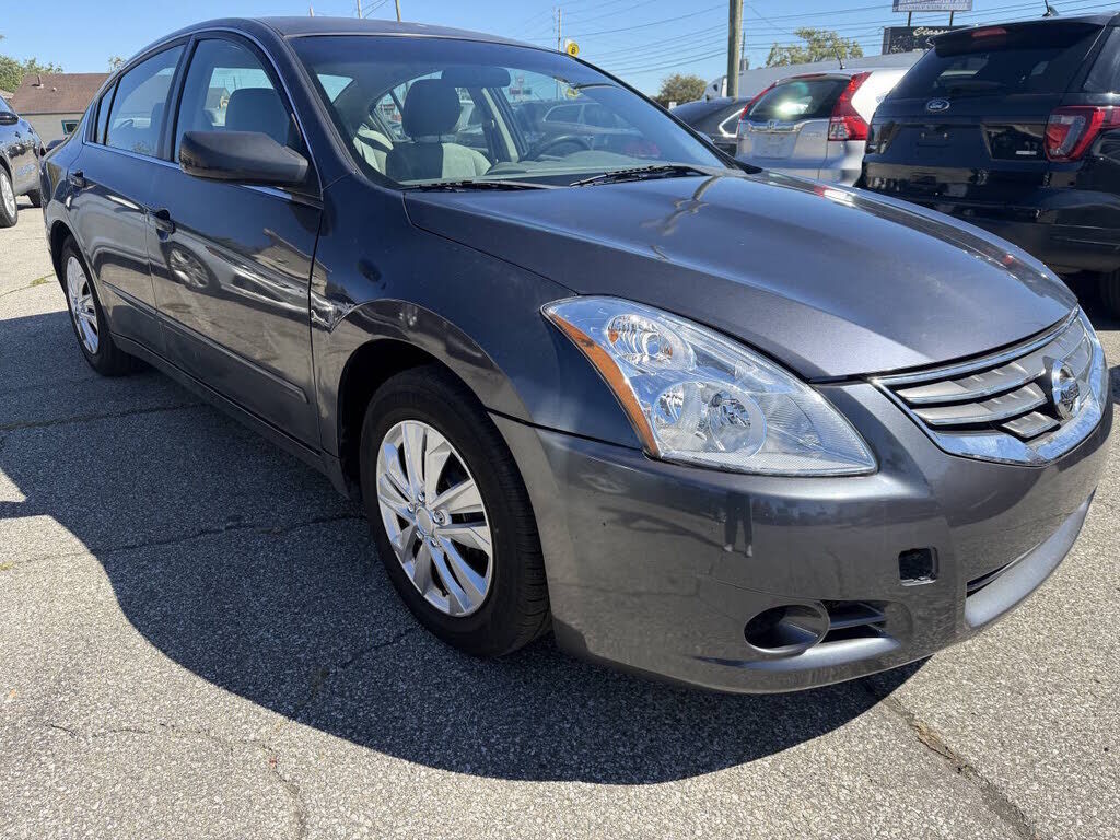 2012 NISSAN Altima