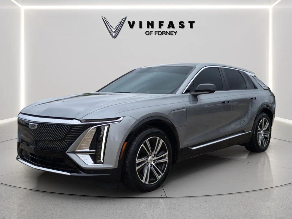 2024 CADILLAC Lyriq