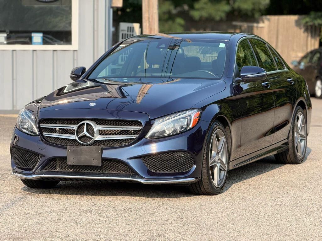 2017 MERCEDES-BENZ C-Class