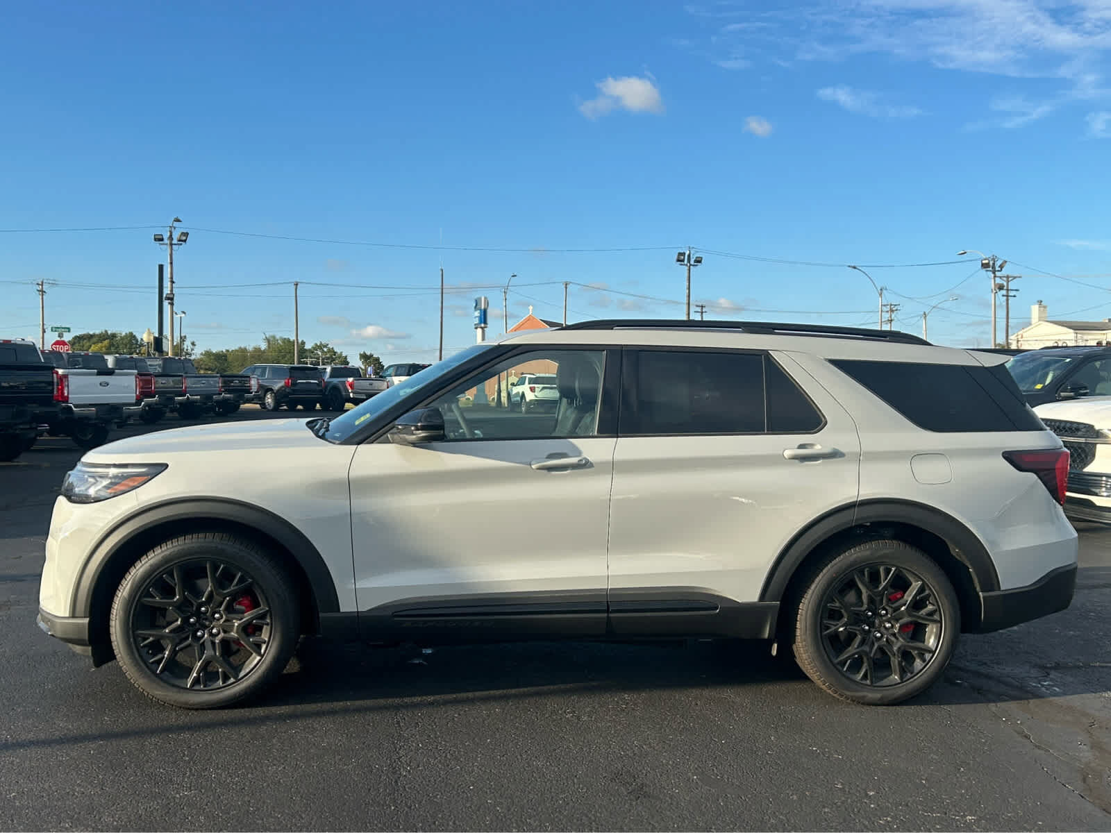 2027 FORD Explorer
