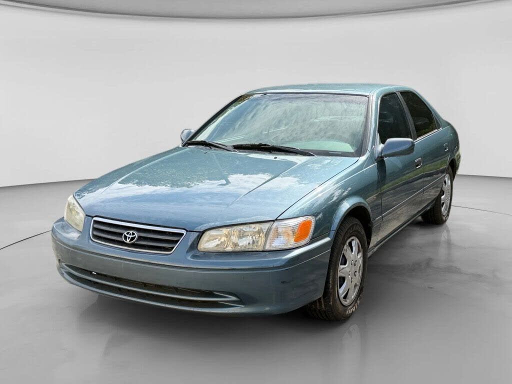 2001 TOYOTA Camry
