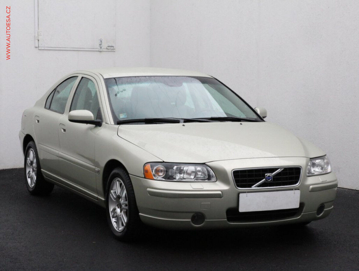 2009 VOLVO S60