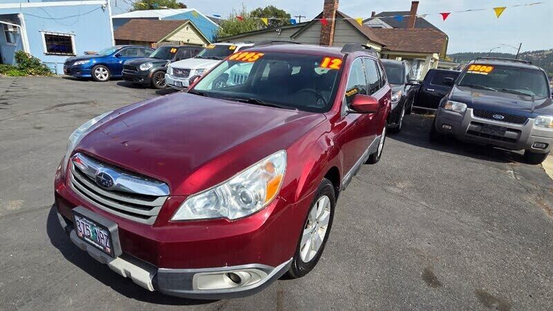 2012 SUBARU Outback