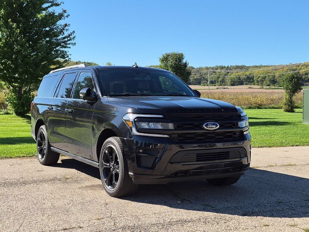 2022 FORD Expedition
