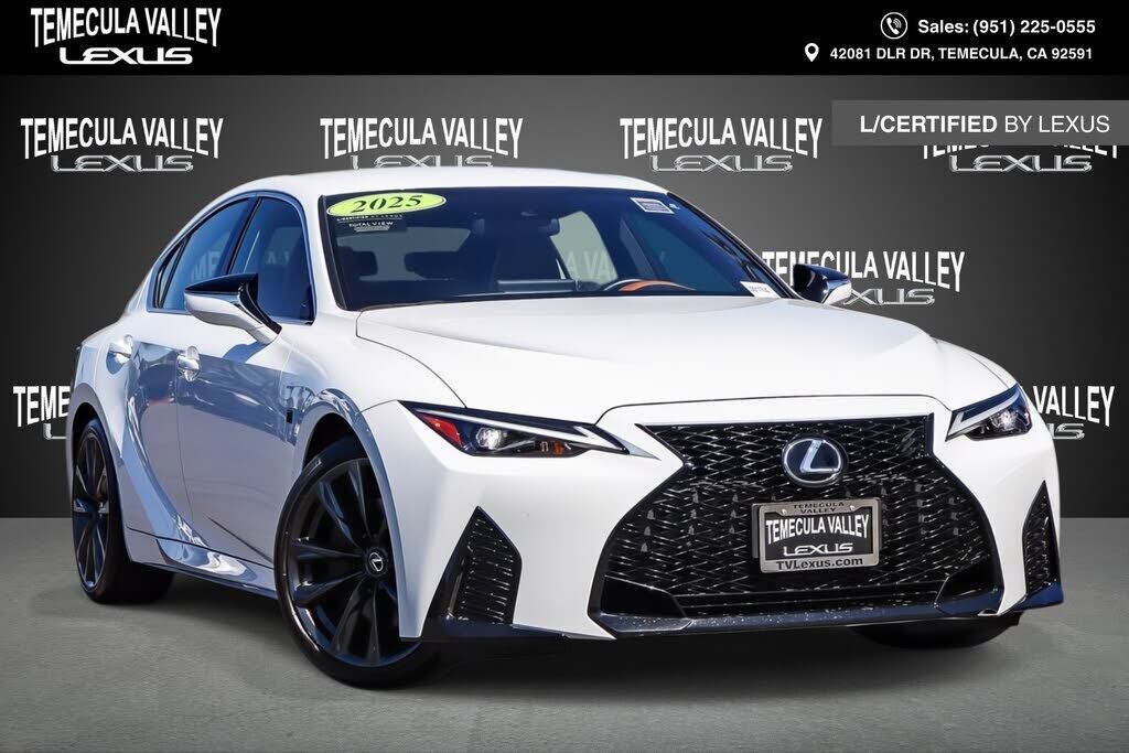 2025 LEXUS IS