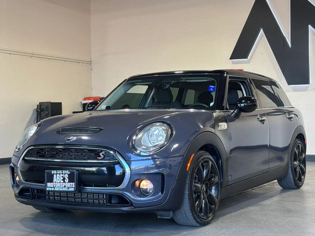 2016 MINI Clubman