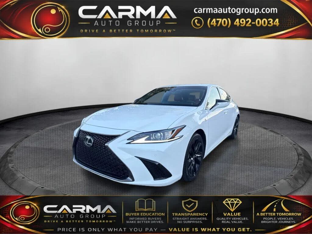 2022 LEXUS ES