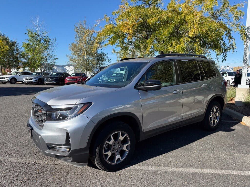 2023 HONDA Passport