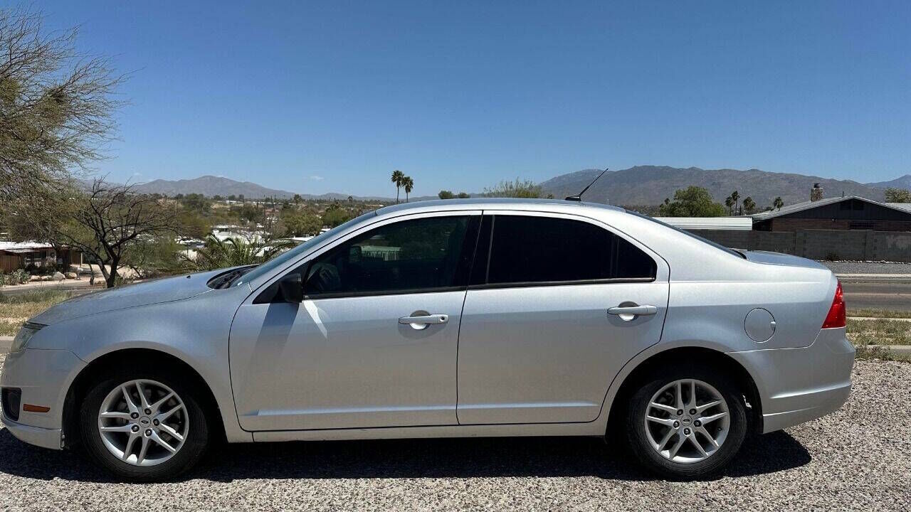 2011 FORD Fusion
