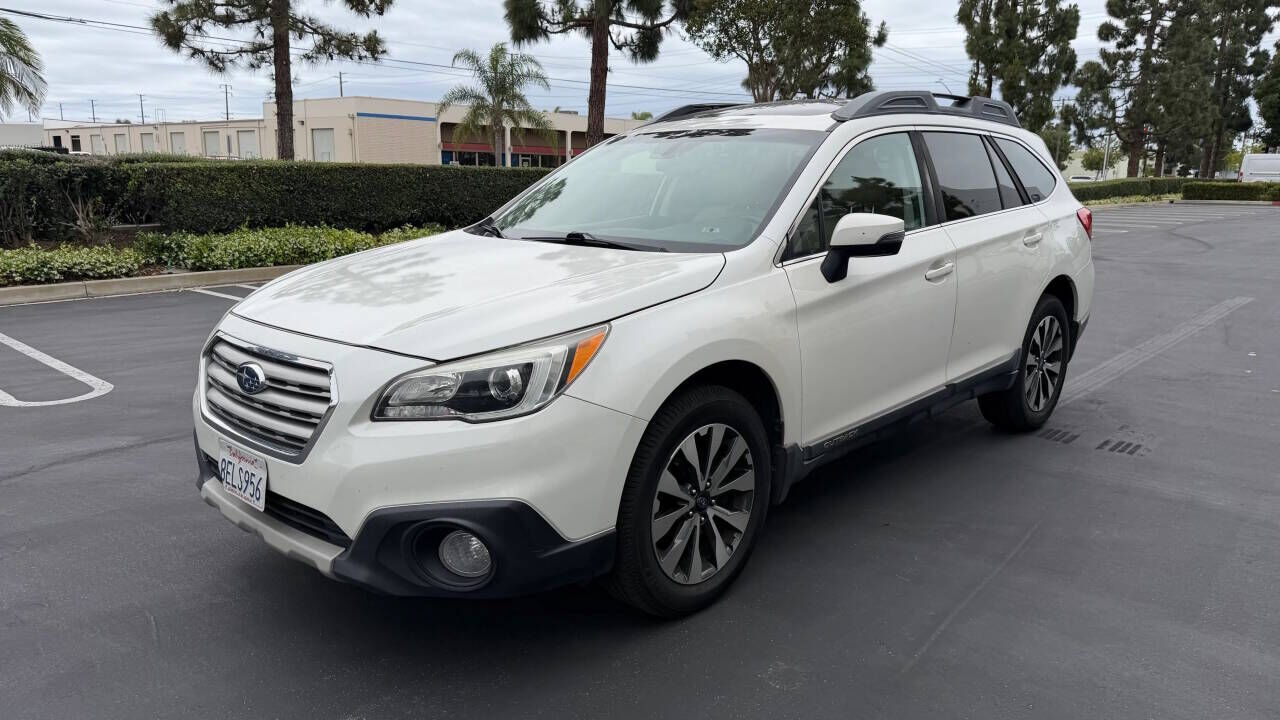 2017 SUBARU Outback
