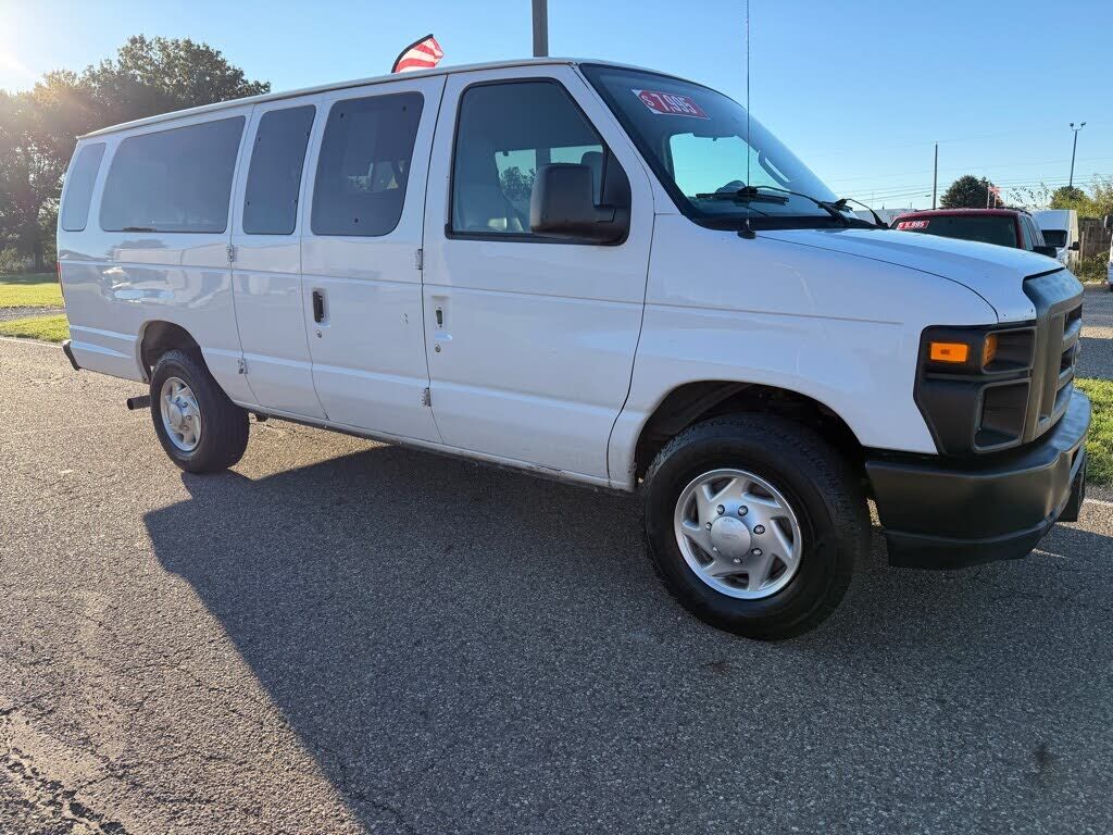 2014 FORD E-350